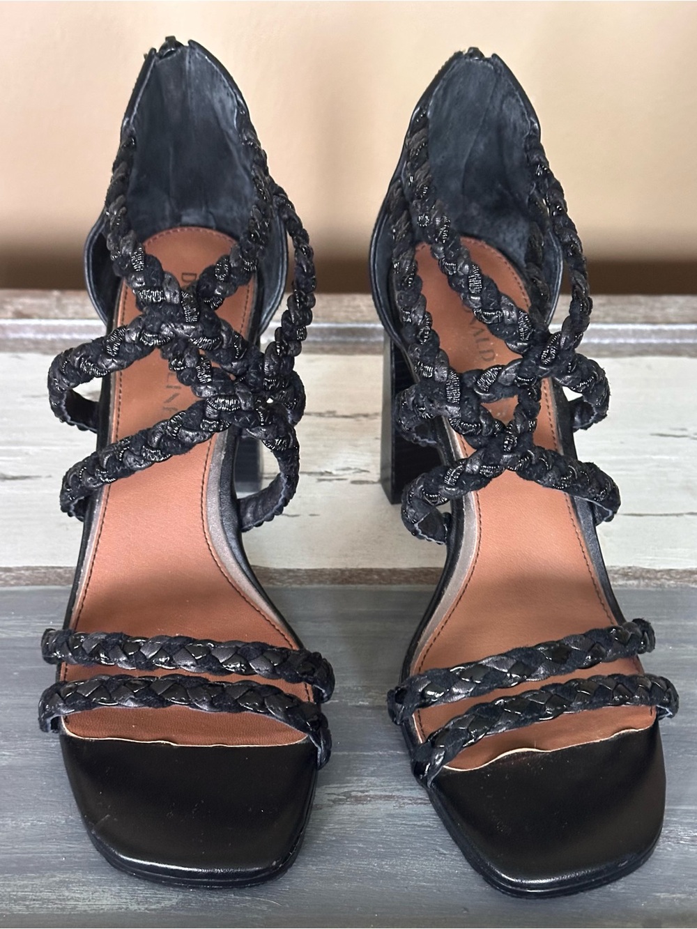 Donald Pliner Black Braided Strappy Heeled Sandals Size 9M Leather Block Heel‎